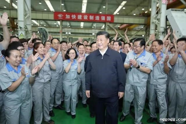 习近平总书记视察中心协同单位郑...